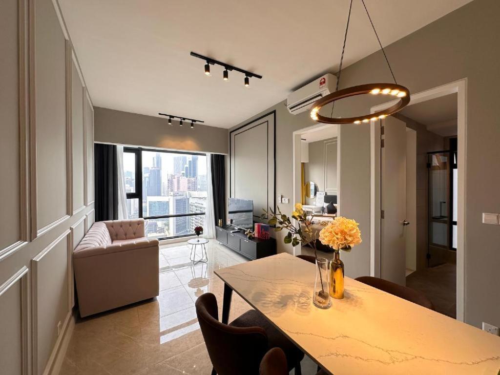 Axon Serviced Apartment *