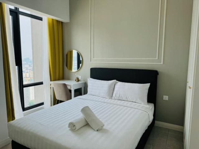 Apartment Axon Serviced